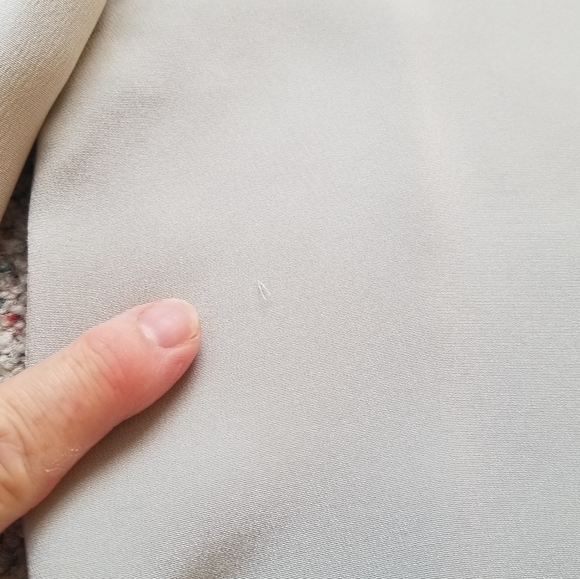 Lands' End 100% silk blouse long sleeve shell buttons size 10 light sea foam - Picture 7 of 8